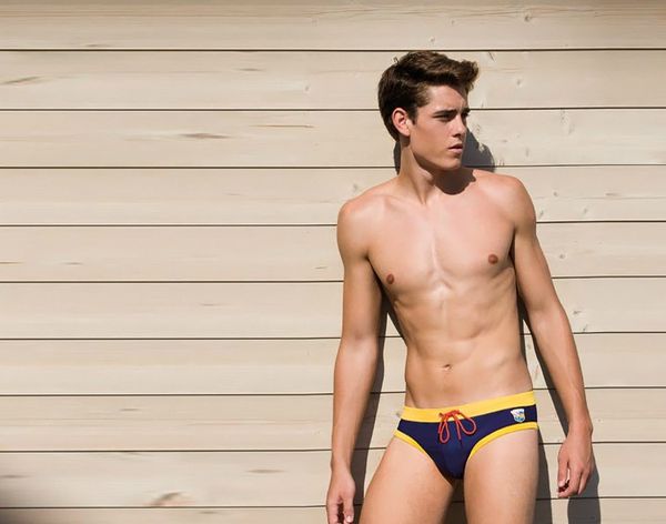 allencox-spring-summer-2011-01.jpg