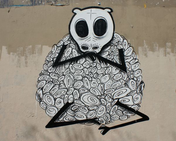 713 rue jean Poulmarch 75010 Paris