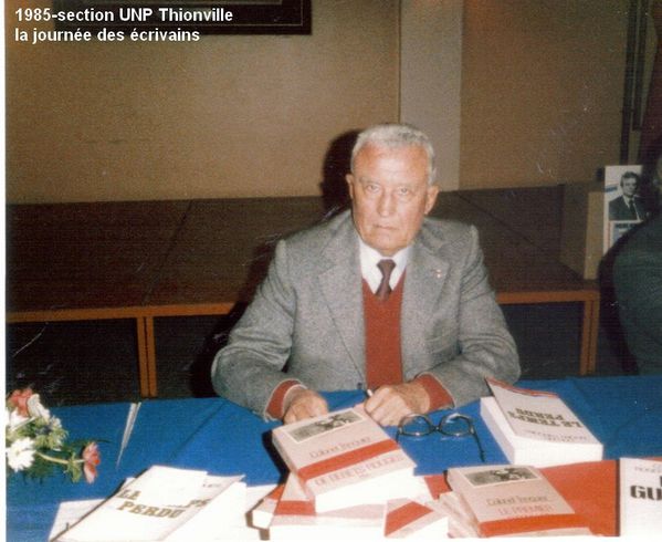 1985-Thionville la journée des écrivains. (16)