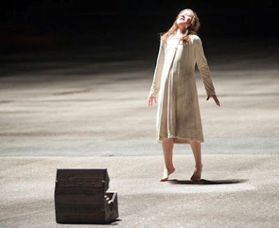 Les-Possedes--The-Possession--photo-1.jpg
