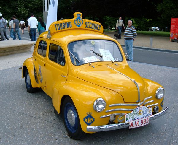 Renault 4 cv Touring secours