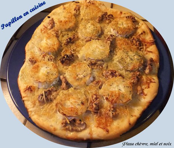 Pizza-chevre--miel-et-noix-blog-1.jpg