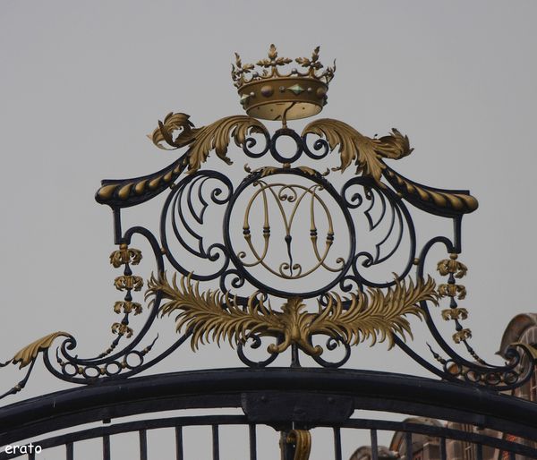 28juin2011---Chatel-Le-Calvaire-chateau-Chazeron-022-a.jpg
