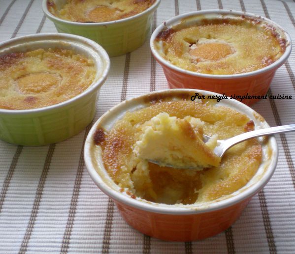 Dessert-aux-peches-et-aux-amandes.jpg