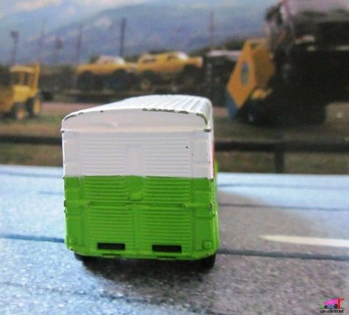 Voiture miniature Citroën Type H Hydropneumatique 1//50 Corgi
