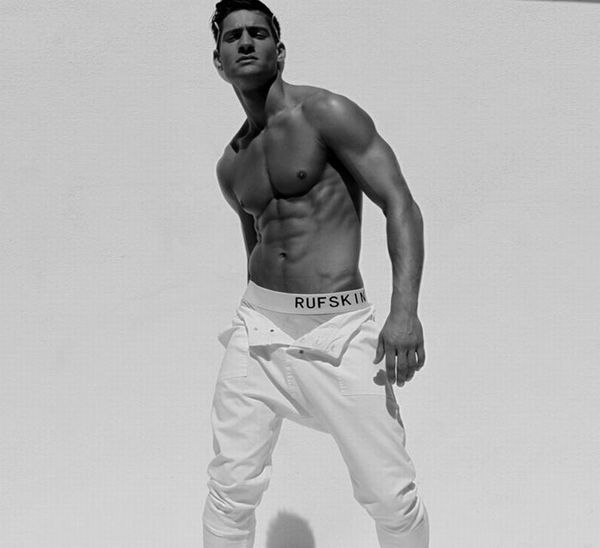 Logan-Swiecki-Taylor-Hot-Rufskin-Catalan-Collectio-copie-8.jpg