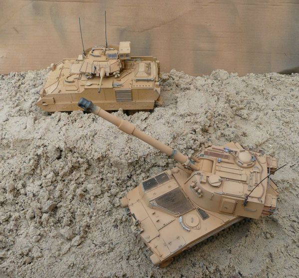 G.Golfe_Bradley_M109_1.jpg
