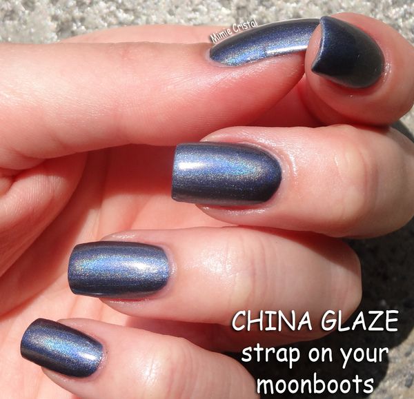 CHINA-GLAZE-strap-on-your-moonboots-05.jpg