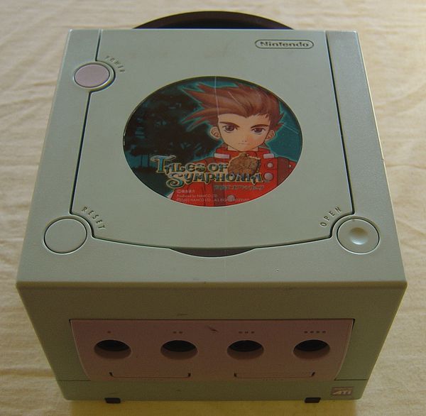 Nintendo---Game-cube---Console-Tales-of-symphonia-.JPG