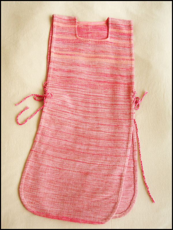 Hand-woven-wool-tunic-pink-0