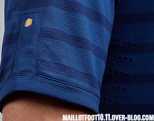 euro-2012-maillot-equipe-de-france.jpeg