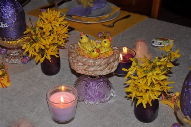 paques-Milka-et-forsythia 0203