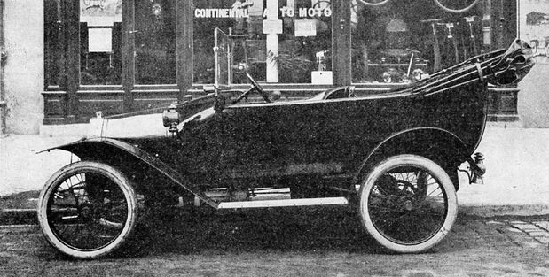 Violet-Bogey-Voiture-191538.jpg