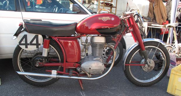Motobécane 175 coursifiée 3500 €