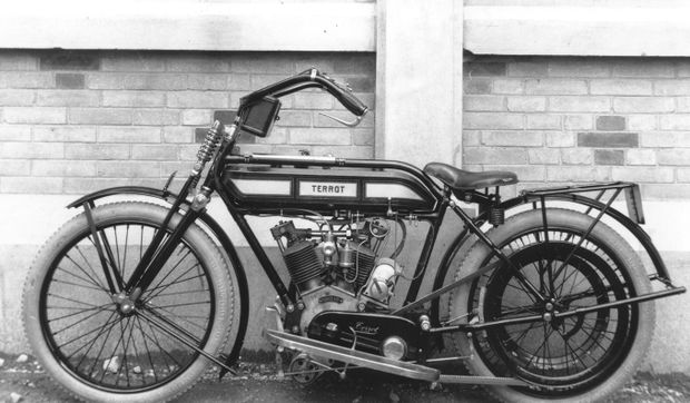 Terrot bi en V 1914 usine archive