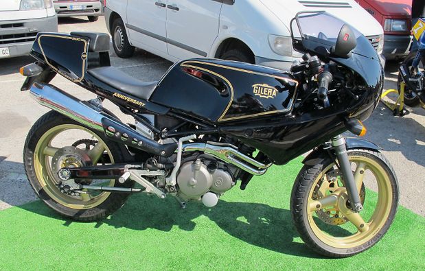Gilera-Saturno-noire.jpg