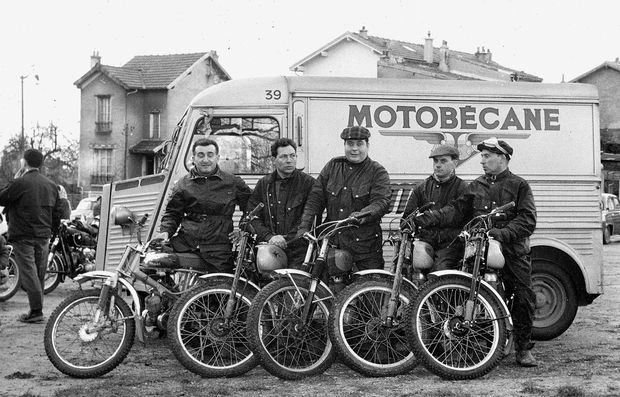 Motob team trial Clamart