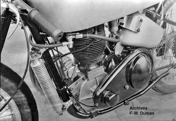 Rossignol-Matchless-1-signe-COPY.jpg