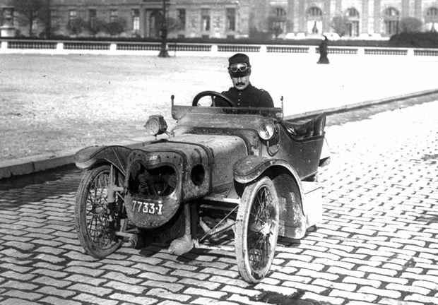 Morgan-Bloch.jpg