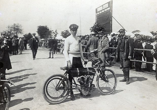 1906-Collier.jpg