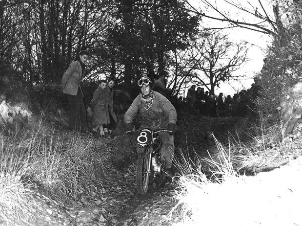 1953 Delauné Fausses Reposes