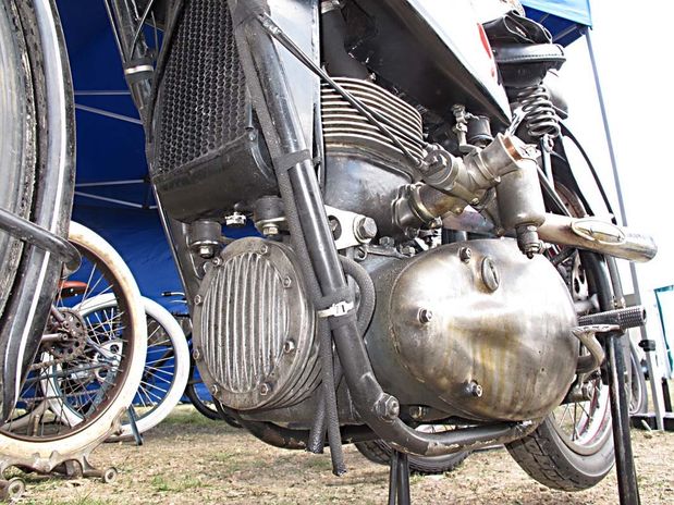 DKW lader gros plan