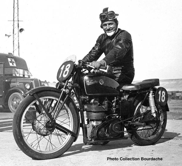 Houel-Velocette-Susp-AR-copie-Copyright.jpg