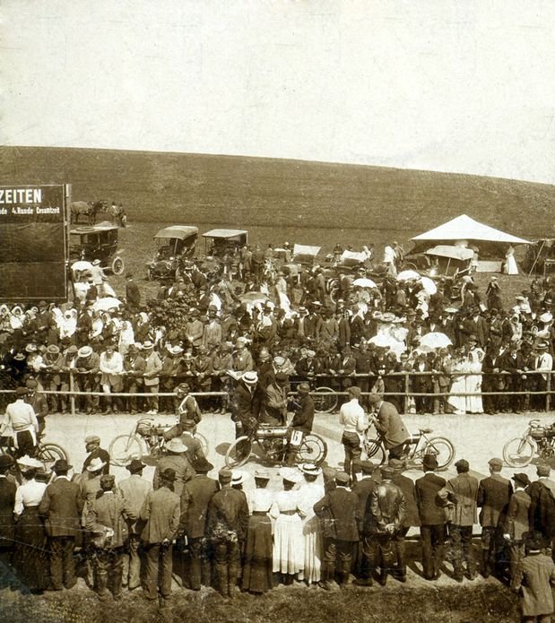 1906 départ
