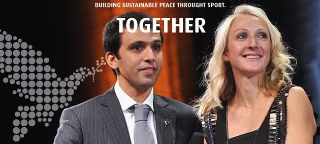 peaceslider_together5_gb.jpg
