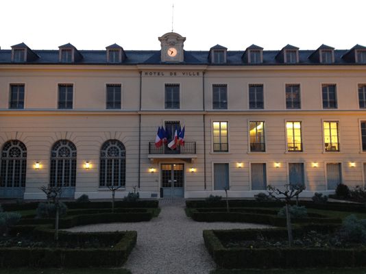 Hôtel de La Rochefoucauld (Hôtel de Ville) 16 rue de Pontoise Saint-Germain-en-Laye