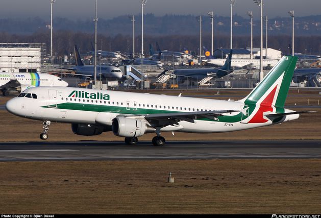 EI-EIA-Alitalia-Airbus-A320-200_PlanespottersNet_437574.jpg