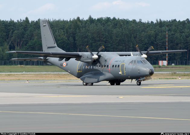045-Arme-de-lAir-French-Air-Force-CASA-CN-235_Planespotters.jpg