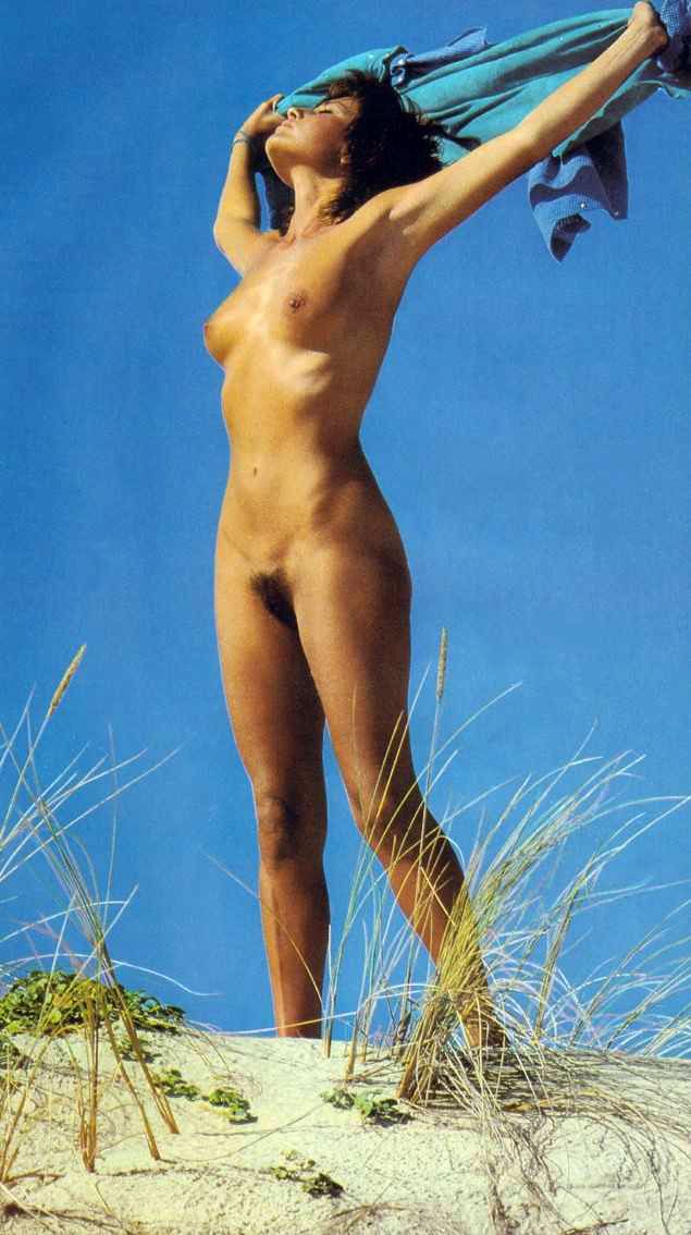 NICOLE CALFAN