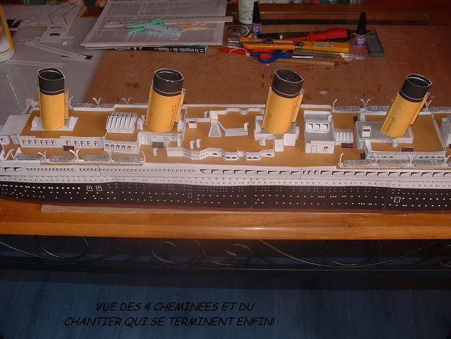 Maquette en carton - Page 7 Chemin-es-4