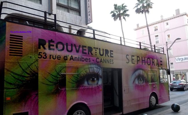 Bus-pub-sephora-Cannes.JPG