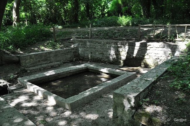 Lavoir---Sente-des-Roches-Cergy-08-c-Ger-rd--1600x1200-.jpg