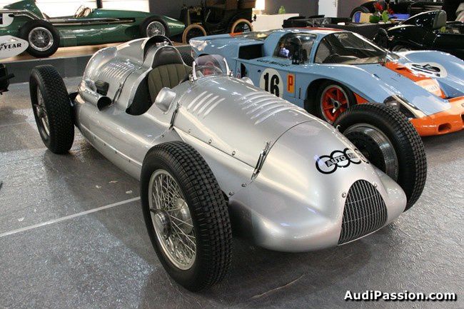 auto-union-type-d-v16-1939-retromobile-2012