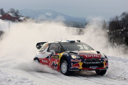 HIRVONEN.jpg