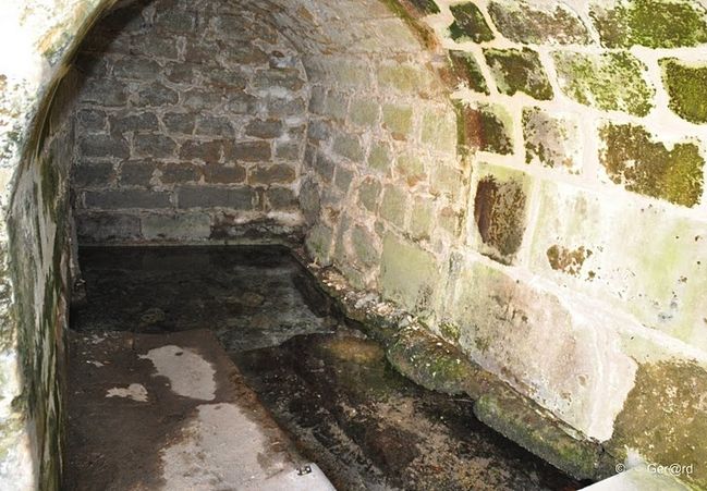 Lavoir-de-la-Fontaine---Eragny---05-c-Ger-rd--1600x1200-.jpg