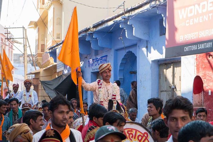 Inde, Bundi, procession dans la rue