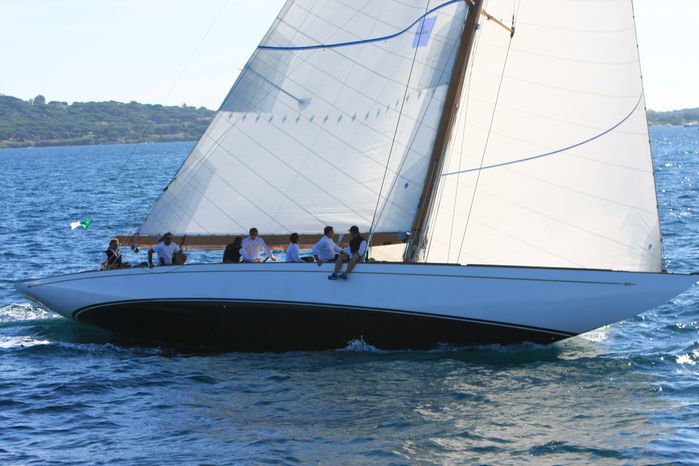 voile de st tropez E