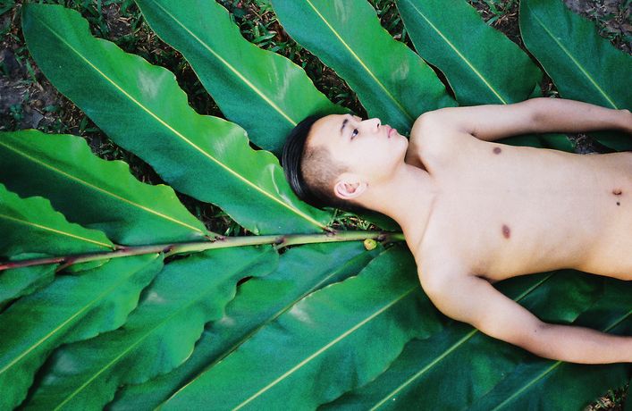 ren-hang-07.jpg