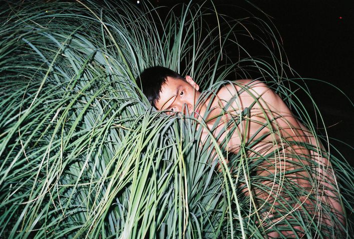 ren-hang01.jpg