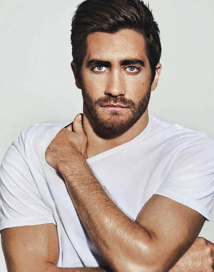 Jake-Gyllenhaal-GQ-Australia-November-2013-02-934x1187.jpg