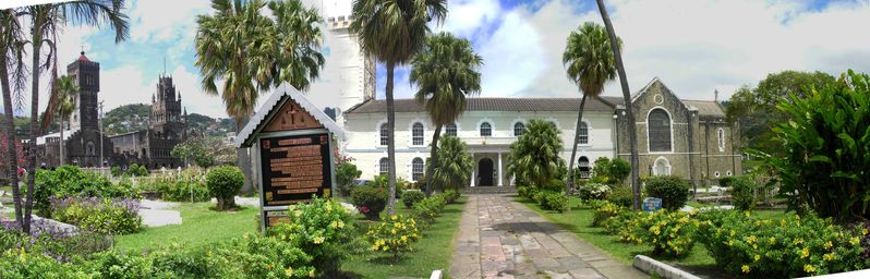 Grenadines St Vincent Kingston Cathe Anglicane et Catho pan