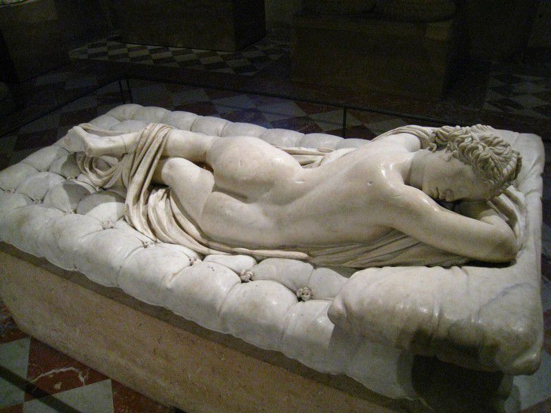 Louvre-11-0699.JPG