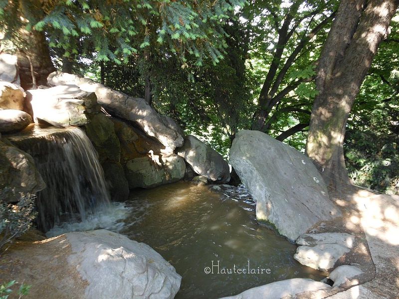 cascade-2.jpg