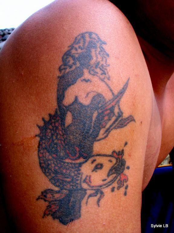 Sirène tatouée de Kembali, Philippines