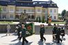 VitusfestSonntag 03 a Prozession Rueckweg 03 vor Schloss 3