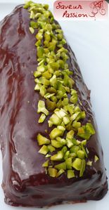 buche2013chocpistache.jpg
